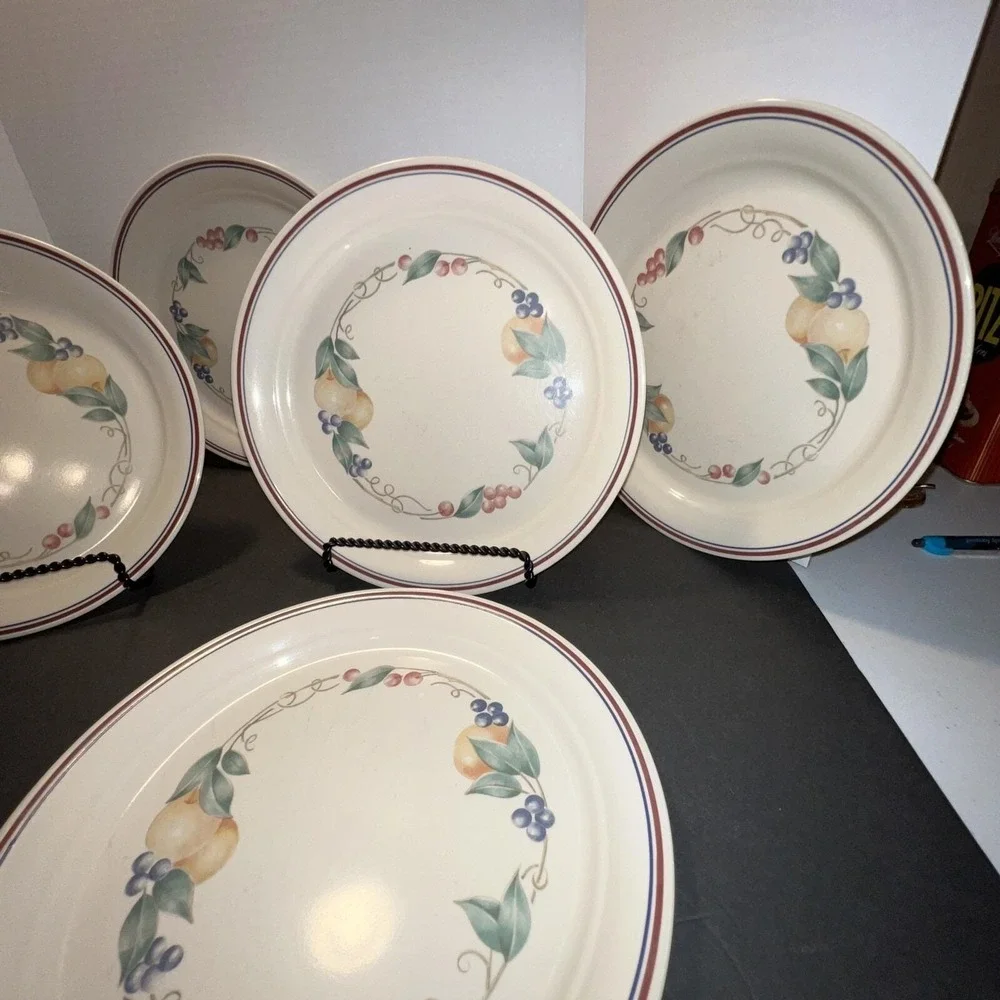 Corelle‎ Corning Ware Set of Seven 7 ABUNDANCE Fruit Design Luncheon Plates